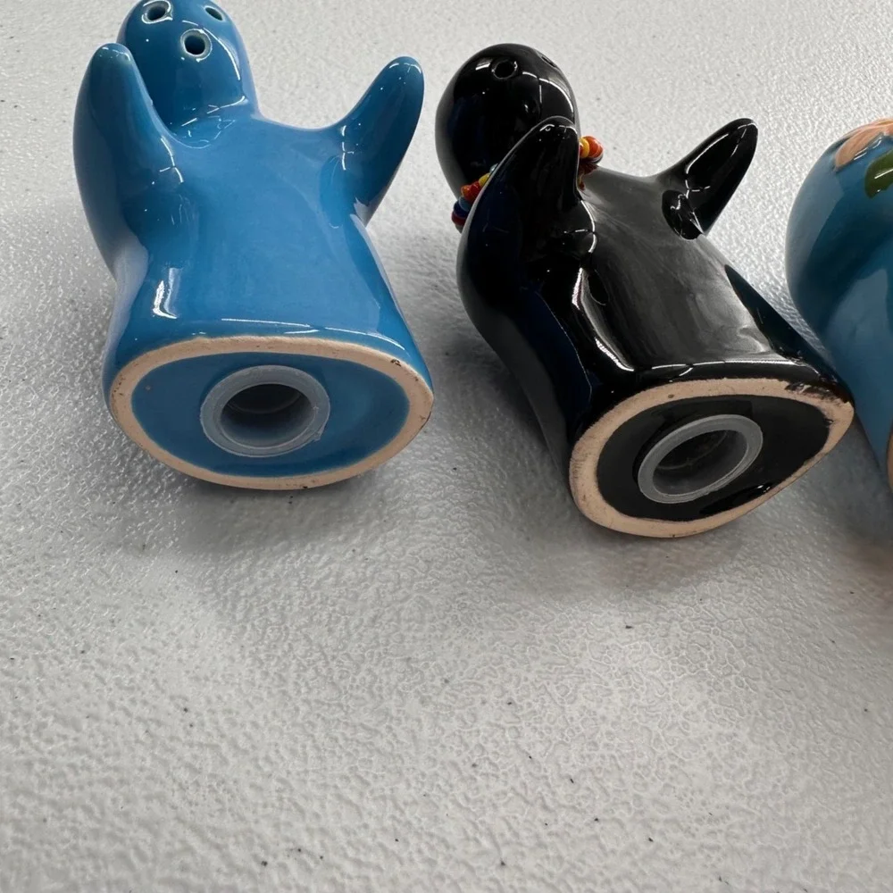 Hand-Painted Ceramic Salt & Pepper Shakers Set Floral Ghost Figurines Tropical‎